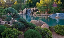 JG11PFG Waterfall & Lantern